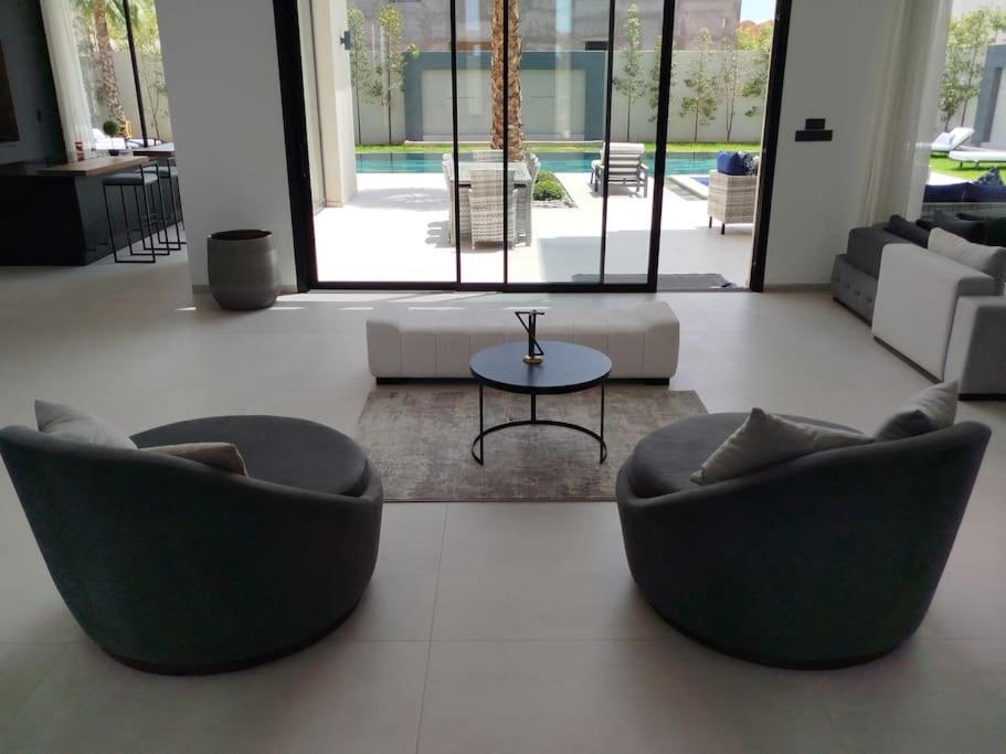 Moderne Au Sein Du Golf Amelkis Villa